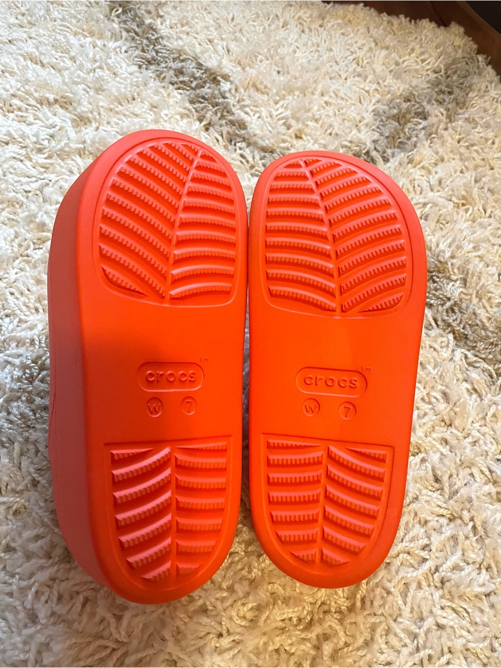 CROCS Dylan Platform Clog in Lava - Picture 3 of 3